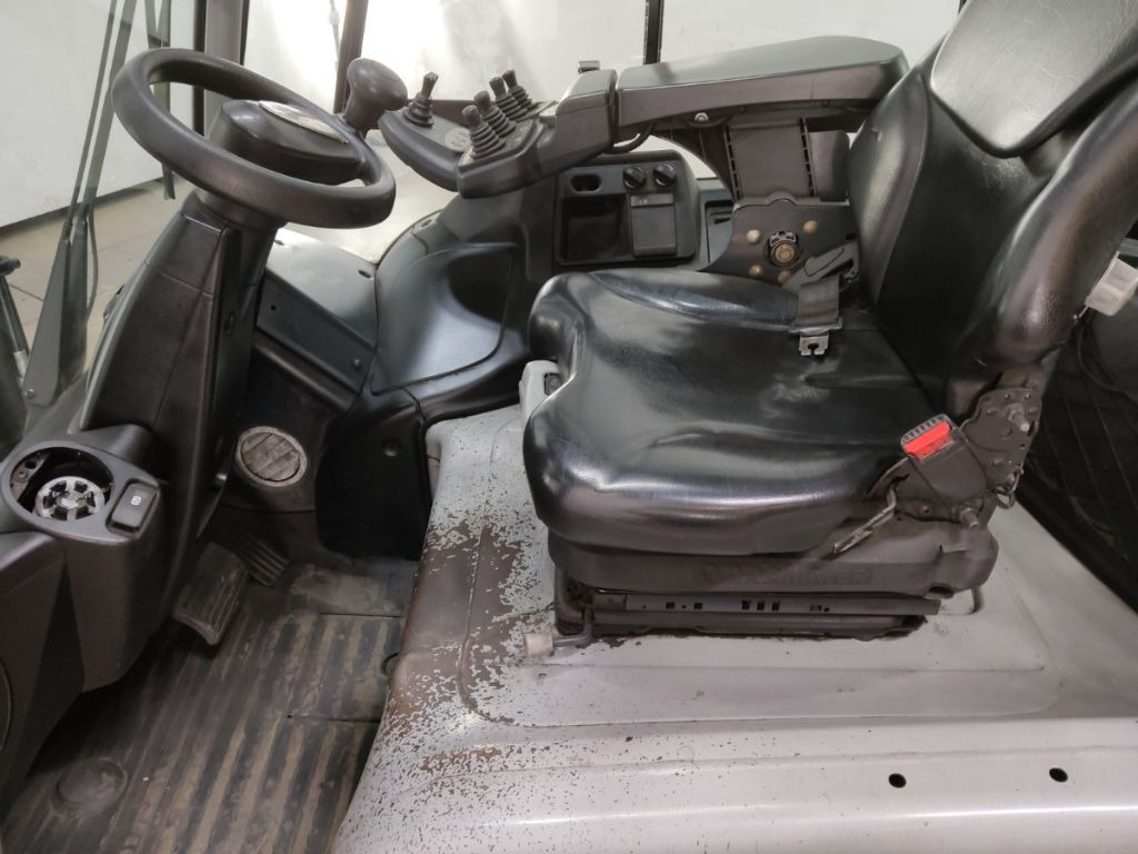 Still RX60-30L - Электропогрузчик: фото 3 Still RX60-30L - Электропогрузчик: фото 3