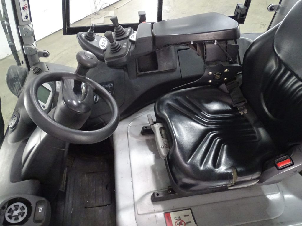 Still RX60-50/600 - Электропогрузчик: фото 3 Still RX60-50/600 - Электропогрузчик: фото 3