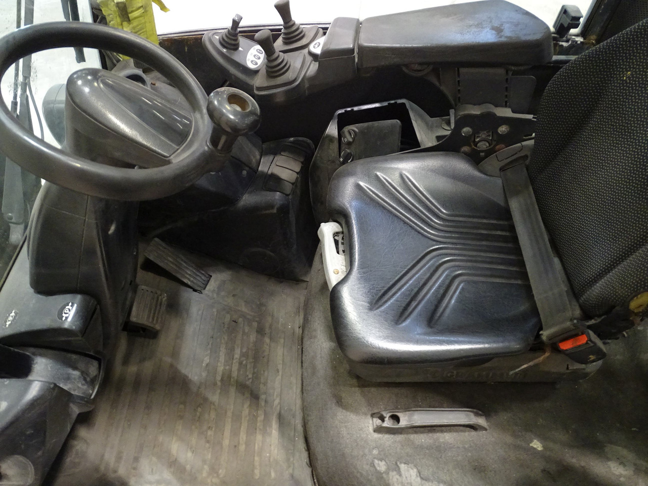 Still RX70-35 - Дизельный погрузчик: фото 3 Still RX70-35 - Дизельный погрузчик: фото 3