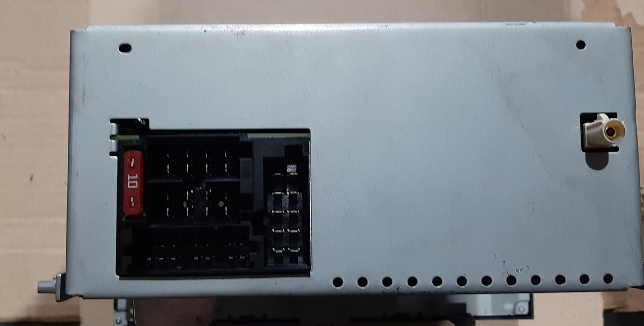 BOSCH / REXROTH Mercedes Actros MP4 CD Player A0004467662 - Кабина и интерьер для Грузовиков: фото 2 BOSCH / REXROTH Mercedes Actros MP4 CD Player A0004467662 - Кабина и интерьер для Грузовиков: фото 2