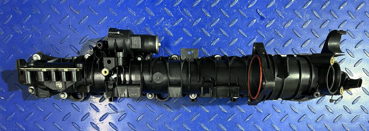 Mercedes Benz A6560900037 / A6560900137 / A6549060000 - Впускной коллектор: фото 2 Mercedes Benz A6560900037 / A6560900137 / A6549060000 - Впускной коллектор: фото 2