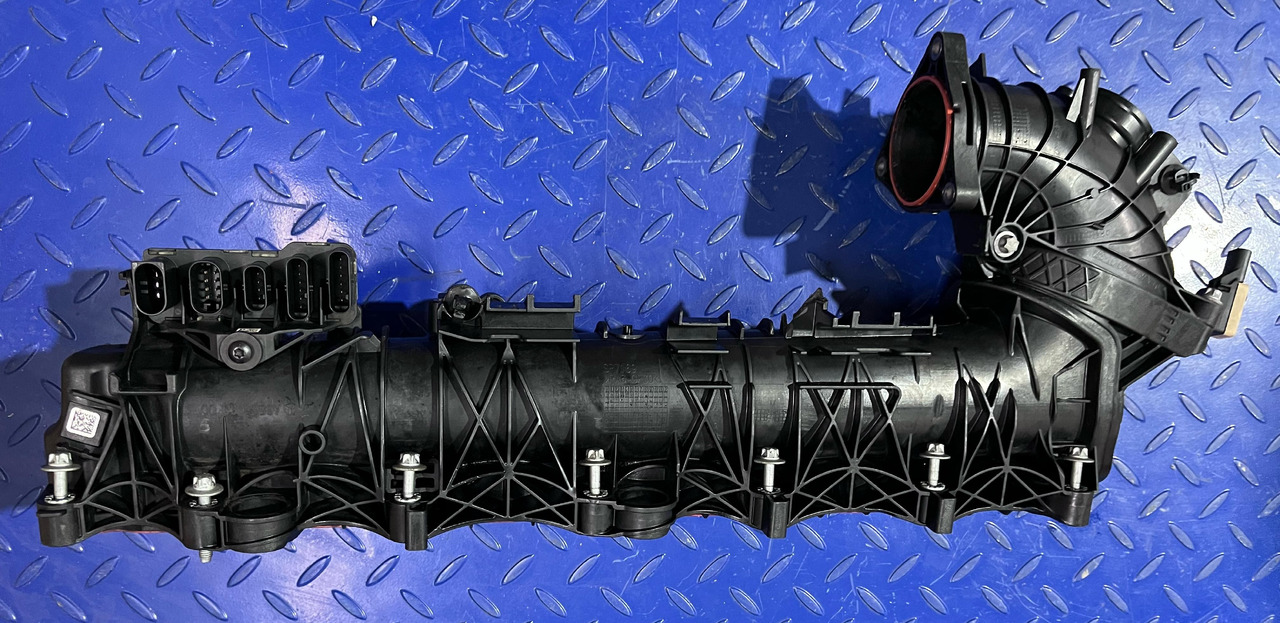 Mercedes Benz A6560900037 / A6560900137 / A6549060000 - Впускной коллектор: фото 1 Mercedes Benz A6560900037 / A6560900137 / A6549060000 - Впускной коллектор: фото 1