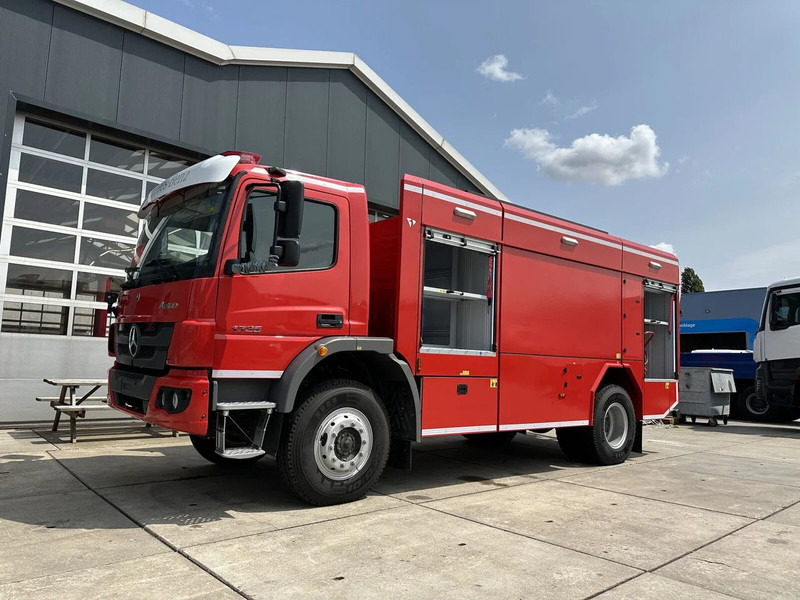 Mercedes-Benz Atego 1725 4×4 Fire Fighting Truck - Пожарная машина: фото 2 Mercedes-Benz Atego 1725 4×4 Fire Fighting Truck - Пожарная машина: фото 2