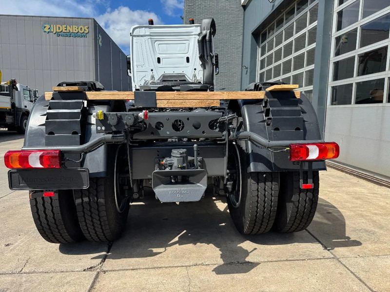 Mercedes-Benz Arocs 4058 AS 6x6 Tractor Head 180T Push Pull EURO-3 - Тягач: фото 3 Mercedes-Benz Arocs 4058 AS 6x6 Tractor Head 180T Push Pull EURO-3 - Тягач: фото 3