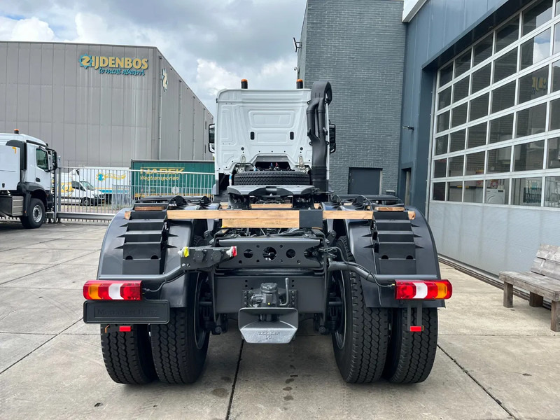 Mercedes-Benz Arocs 4058 AS 6x6 Tractor Head 180T Push Pull EURO-3 - Тягач: фото 4 Mercedes-Benz Arocs 4058 AS 6x6 Tractor Head 180T Push Pull EURO-3 - Тягач: фото 4