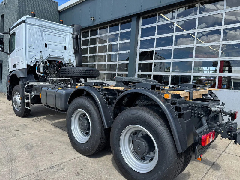 Mercedes-Benz Arocs 4058 AS 6x6 Tractor Head 180T Push Pull EURO-3 - Тягач: фото 2 Mercedes-Benz Arocs 4058 AS 6x6 Tractor Head 180T Push Pull EURO-3 - Тягач: фото 2