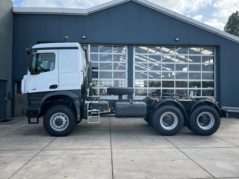 Mercedes-Benz Arocs 4058 AS 6x6 Tractor Head 180T Push Pull EURO-5 - Тягач: фото 2 Mercedes-Benz Arocs 4058 AS 6x6 Tractor Head 180T Push Pull EURO-5 - Тягач: фото 2