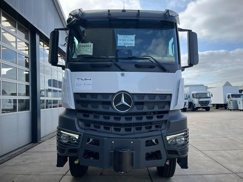 Mercedes-Benz Arocs 4058 AS 6x6 Tractor Head 180T Push Pull EURO-5 - Тягач: фото 4 Mercedes-Benz Arocs 4058 AS 6x6 Tractor Head 180T Push Pull EURO-5 - Тягач: фото 4