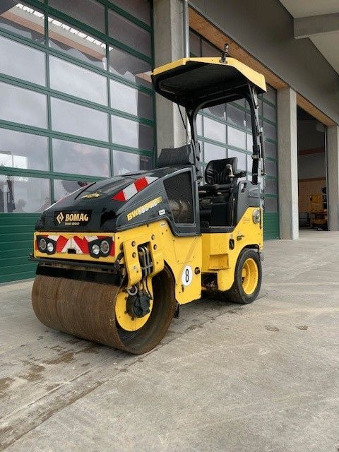 BOMAG BW 100 AC-5 - Комбинированный каток: фото 2 BOMAG BW 100 AC-5 - Комбинированный каток: фото 2