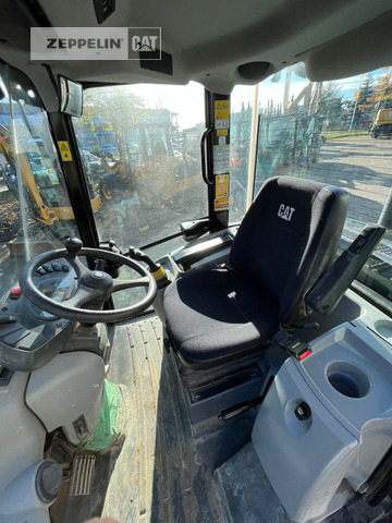 Cat 906M в лизинг Cat 906M: фото 6