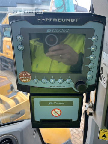 Колёсный погрузчик Cat 966KXE: фото 24