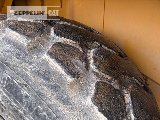 Колёсный погрузчик Cat 966M: фото 8