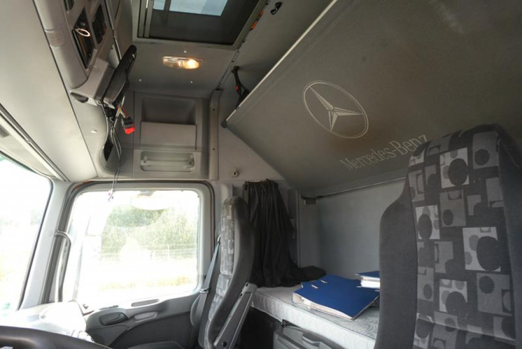 MERCEDES-BENZ Actros 4160 SLT 8x4 4 SZM TITAN -155to.-!! - Тягач: фото 3 MERCEDES-BENZ Actros 4160 SLT 8x4 4 SZM TITAN -155to.-!! - Тягач: фото 3