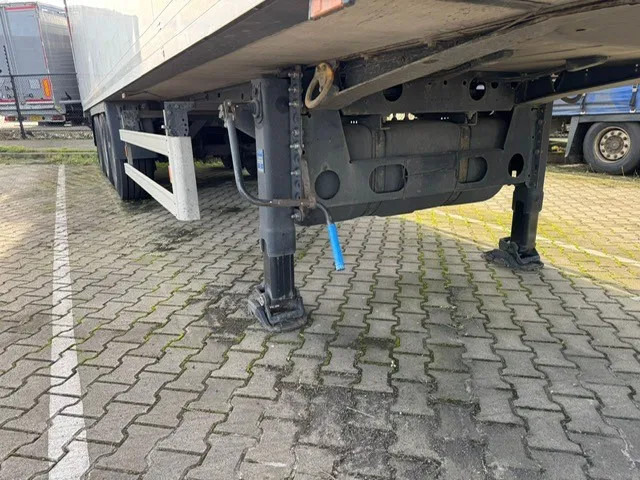 Krone koelvries met thermo king slx 300 в лизинг Krone koelvries met thermo king slx 300: фото 10