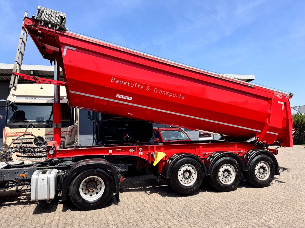 Самосвальный полуприцеп Kempf SKM 35/3  Alu Mulde ca.28m³ el. Verdeck  5.020Kg: фото 10