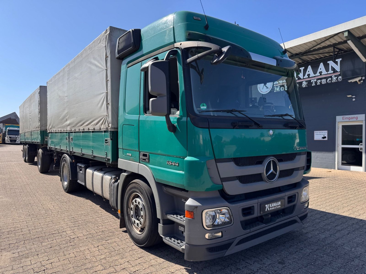 Mercedes-Benz 1844 Actros MP3 3-SeitenKipper Getreide Pritsche - Самосвал: фото 2 Mercedes-Benz 1844 Actros MP3 3-SeitenKipper Getreide Pritsche - Самосвал: фото 2