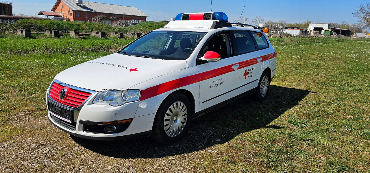 Volkswagen Allrad Feuerwehr Kommandowagen HVO KDOW ELW - Седан: фото 2 Volkswagen Allrad Feuerwehr Kommandowagen HVO KDOW ELW - Седан: фото 2