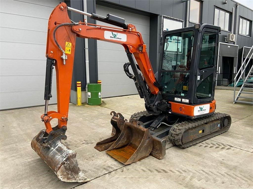 Hitachi ZX33U-6 (7294) - Мини-экскаватор: фото 4 Hitachi ZX33U-6 (7294) - Мини-экскаватор: фото 4