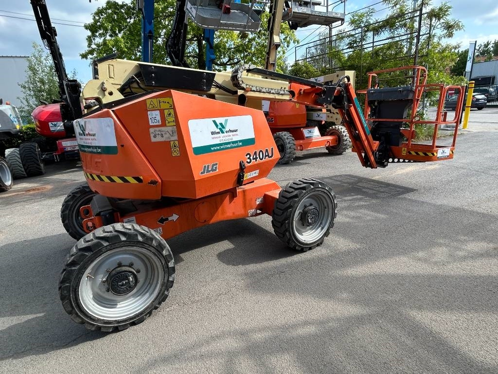 JLG 340 AJ - Коленчатый подъемник: фото 4 JLG 340 AJ - Коленчатый подъемник: фото 4