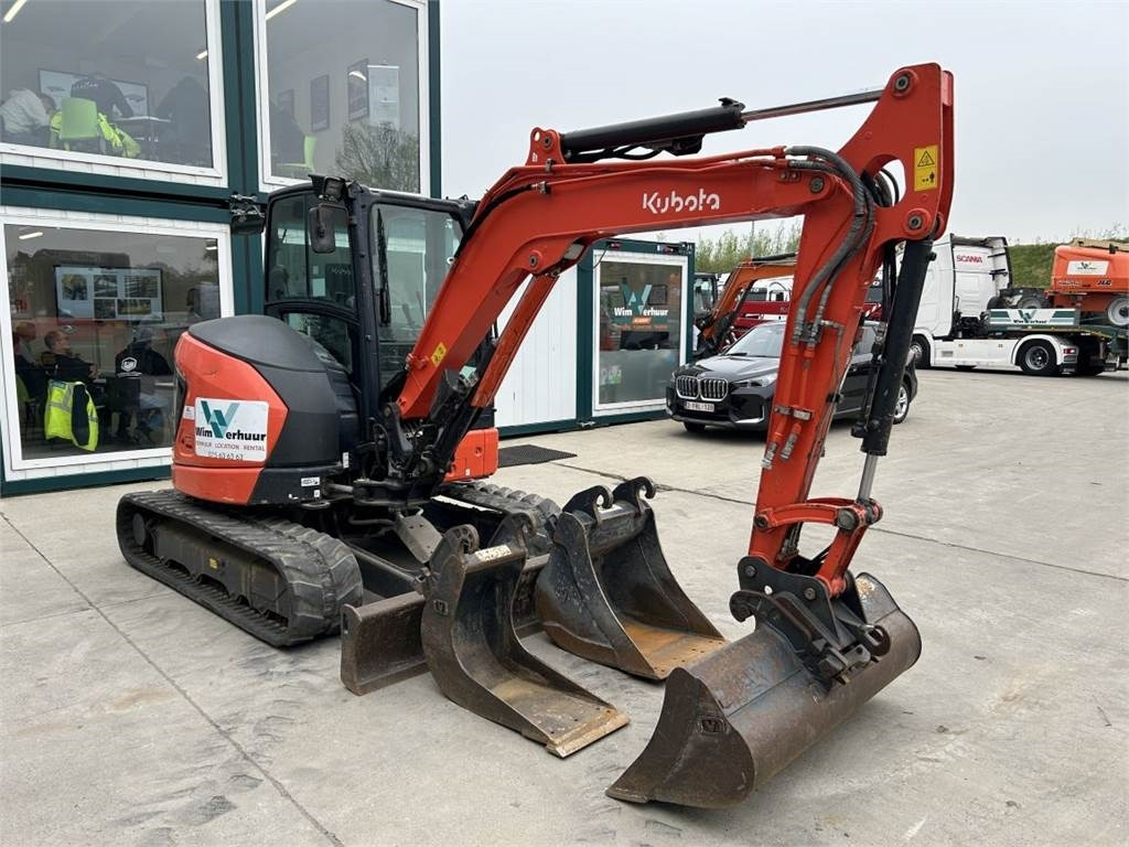 Kubota U50-5 (5024) - Мини-экскаватор: фото 2 Kubota U50-5 (5024) - Мини-экскаватор: фото 2