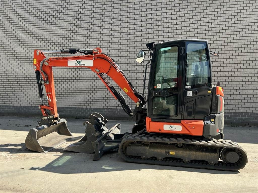 Kubota U50-5 (9613) - Мини-экскаватор: фото 1 Kubota U50-5 (9613) - Мини-экскаватор: фото 1
