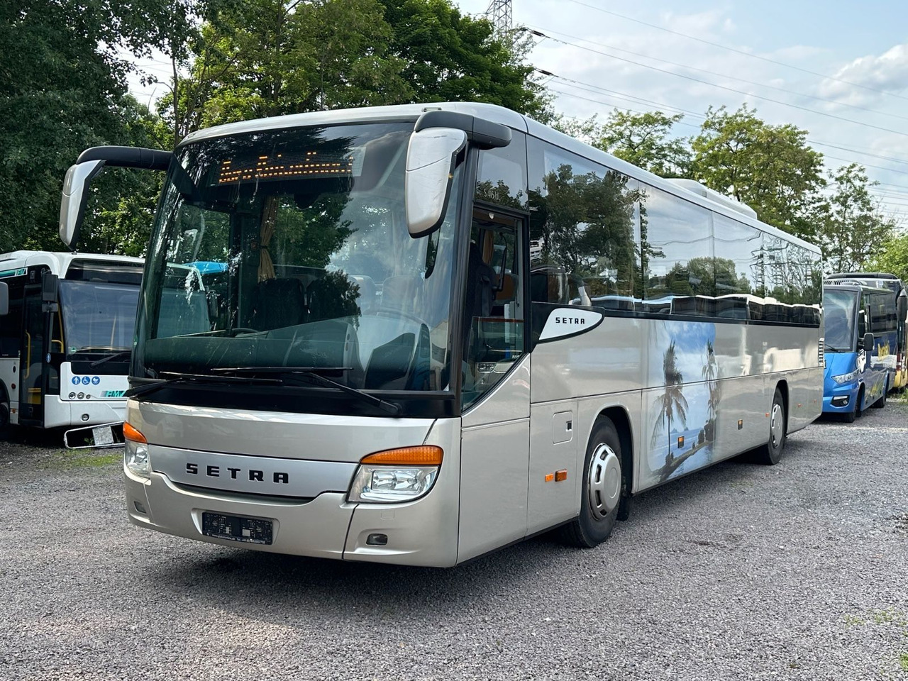 Setra S 415 UL GT (Motor neu*TOP) - Пригородный автобус: фото 1 Setra S 415 UL GT (Motor neu*TOP) - Пригородный автобус: фото 1